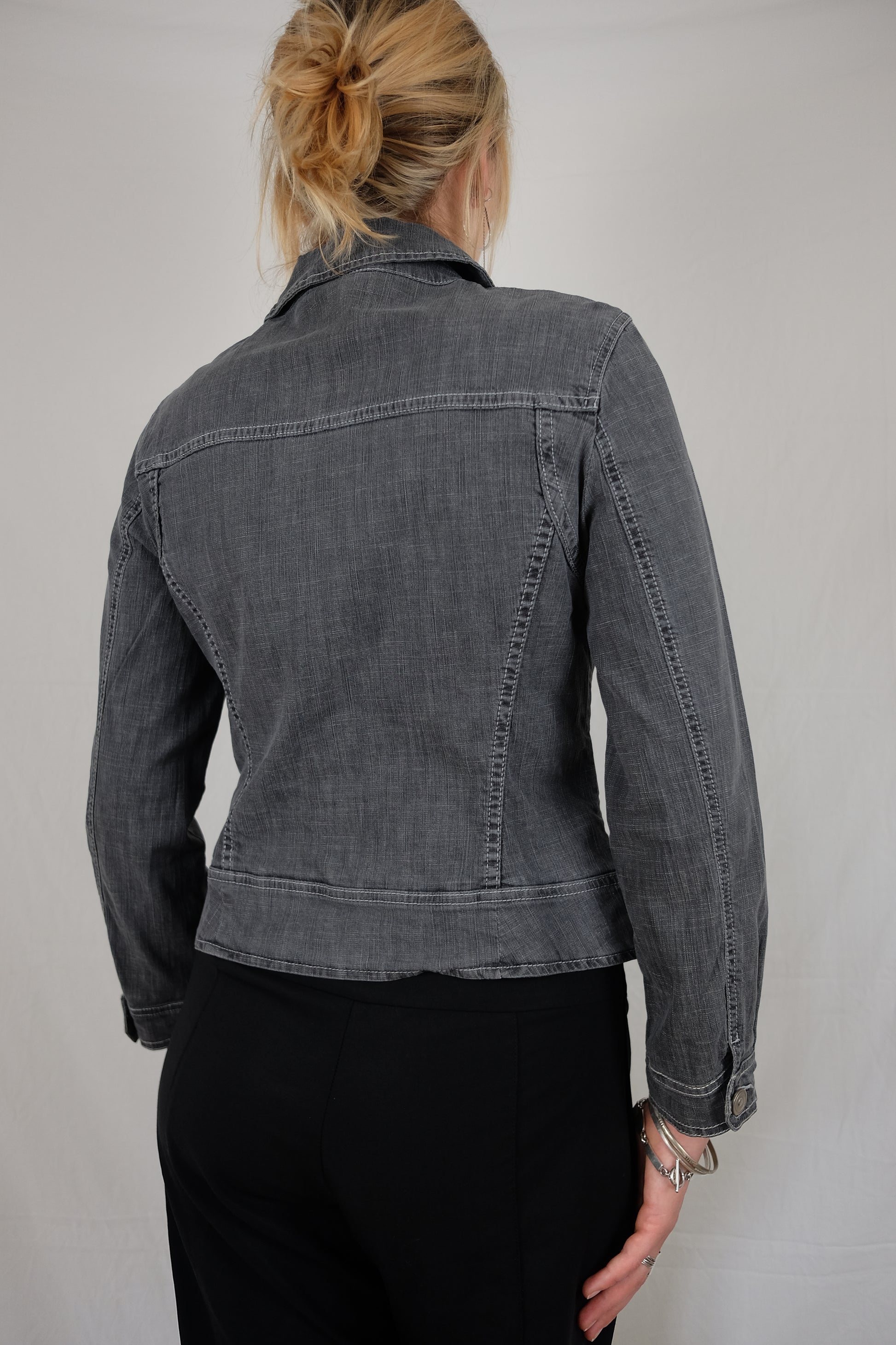 grey Belly Barclay vest