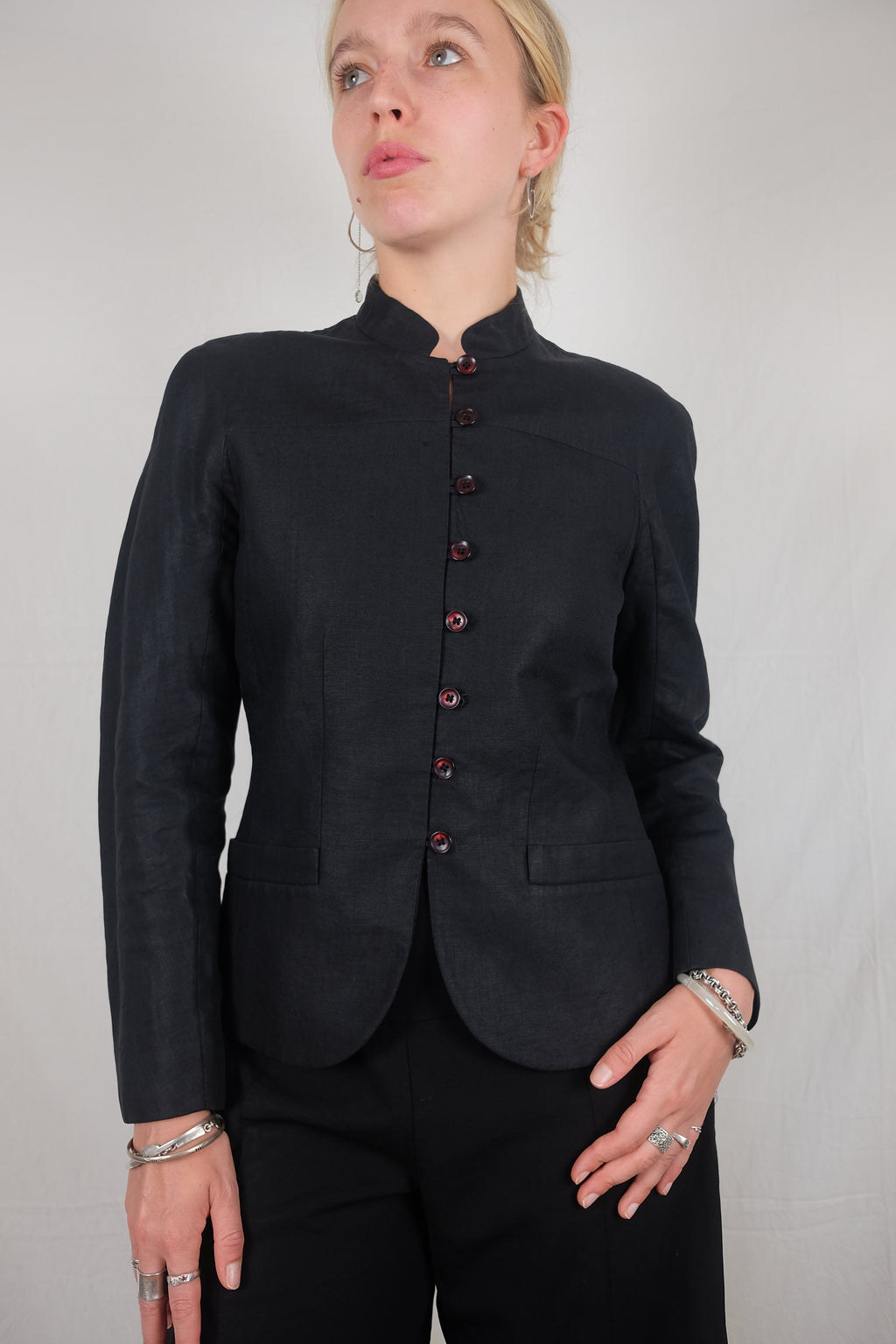 button up black Alain Manoukian vest