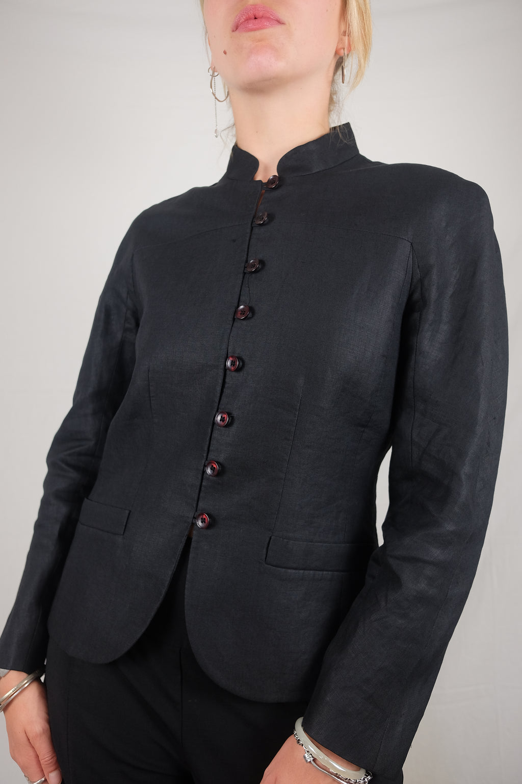 button up black Alain Manoukian vest