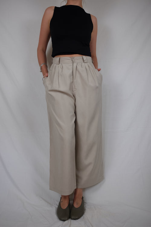 beige flowy Andres pants