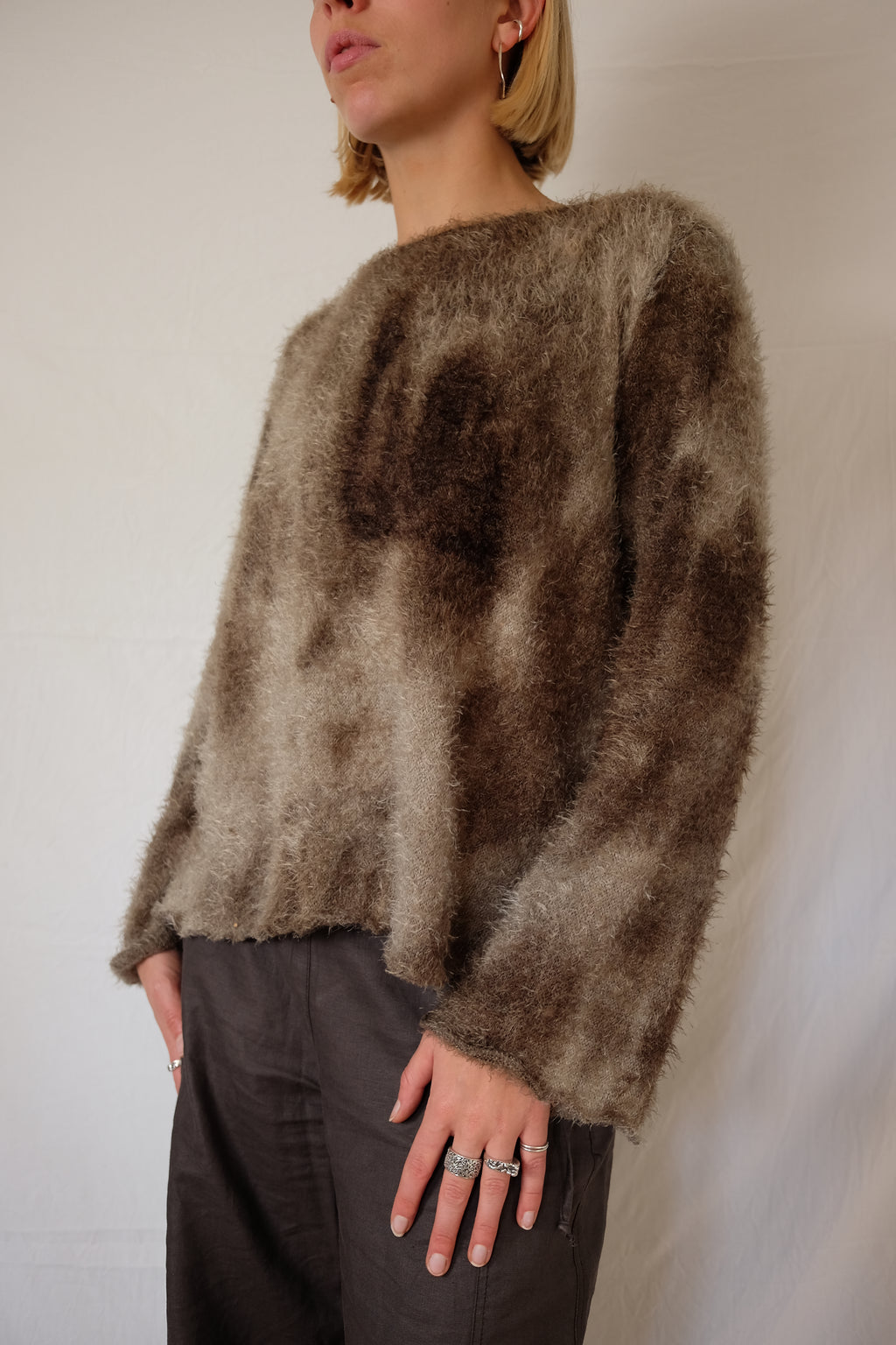 brown / khaki furry Signe Nature sweater