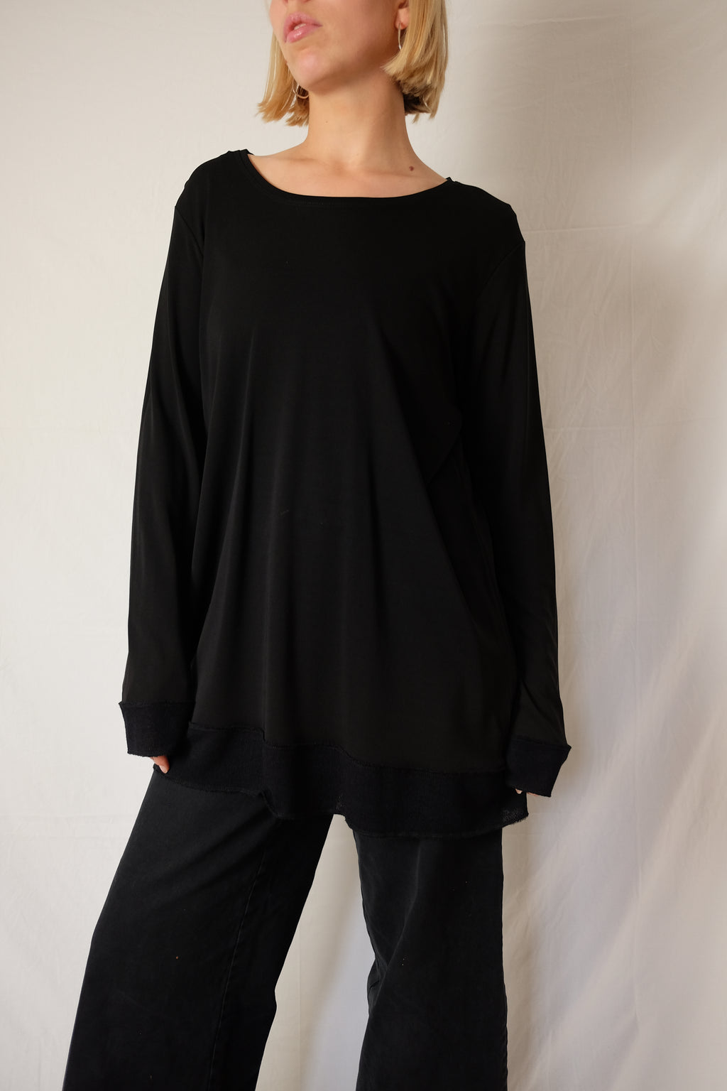 black Tse Tse tunic