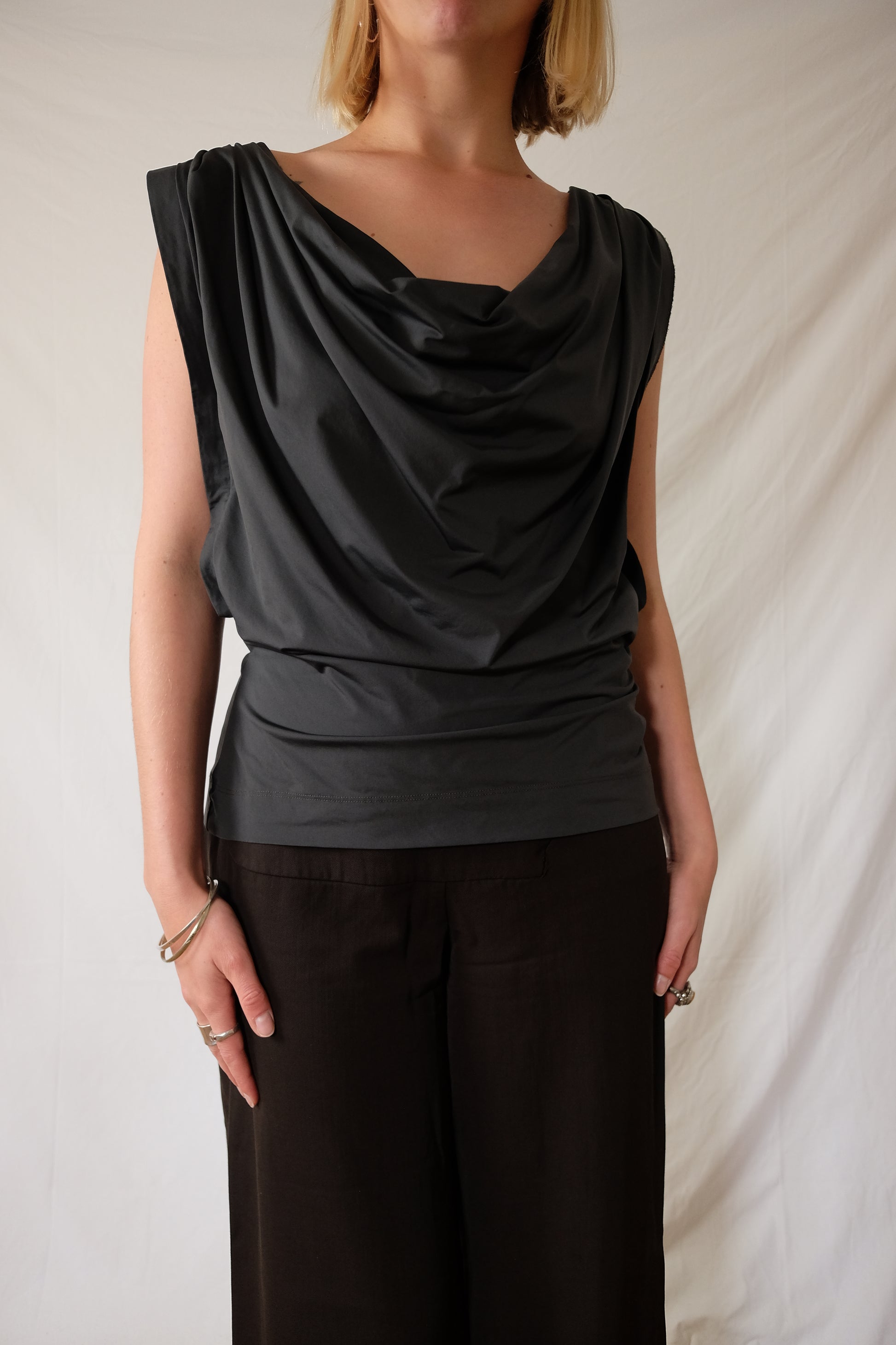 grey Cora Kemperman top