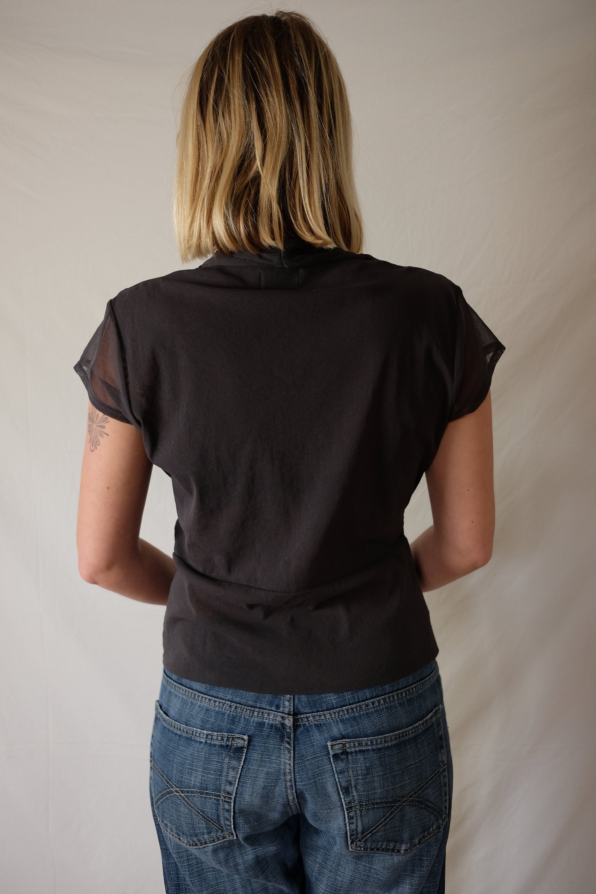 layered Minuet top