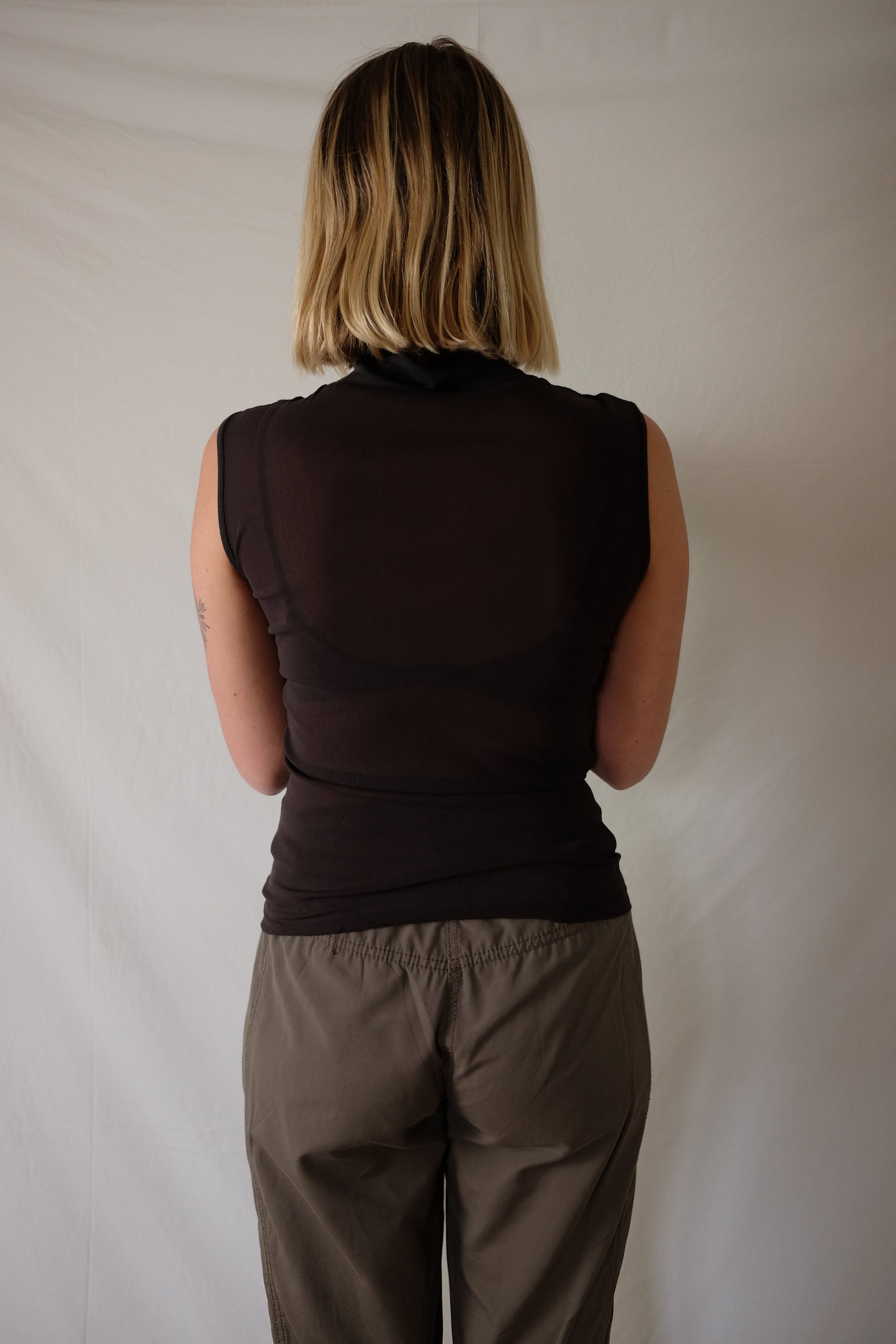 brown Xandres top