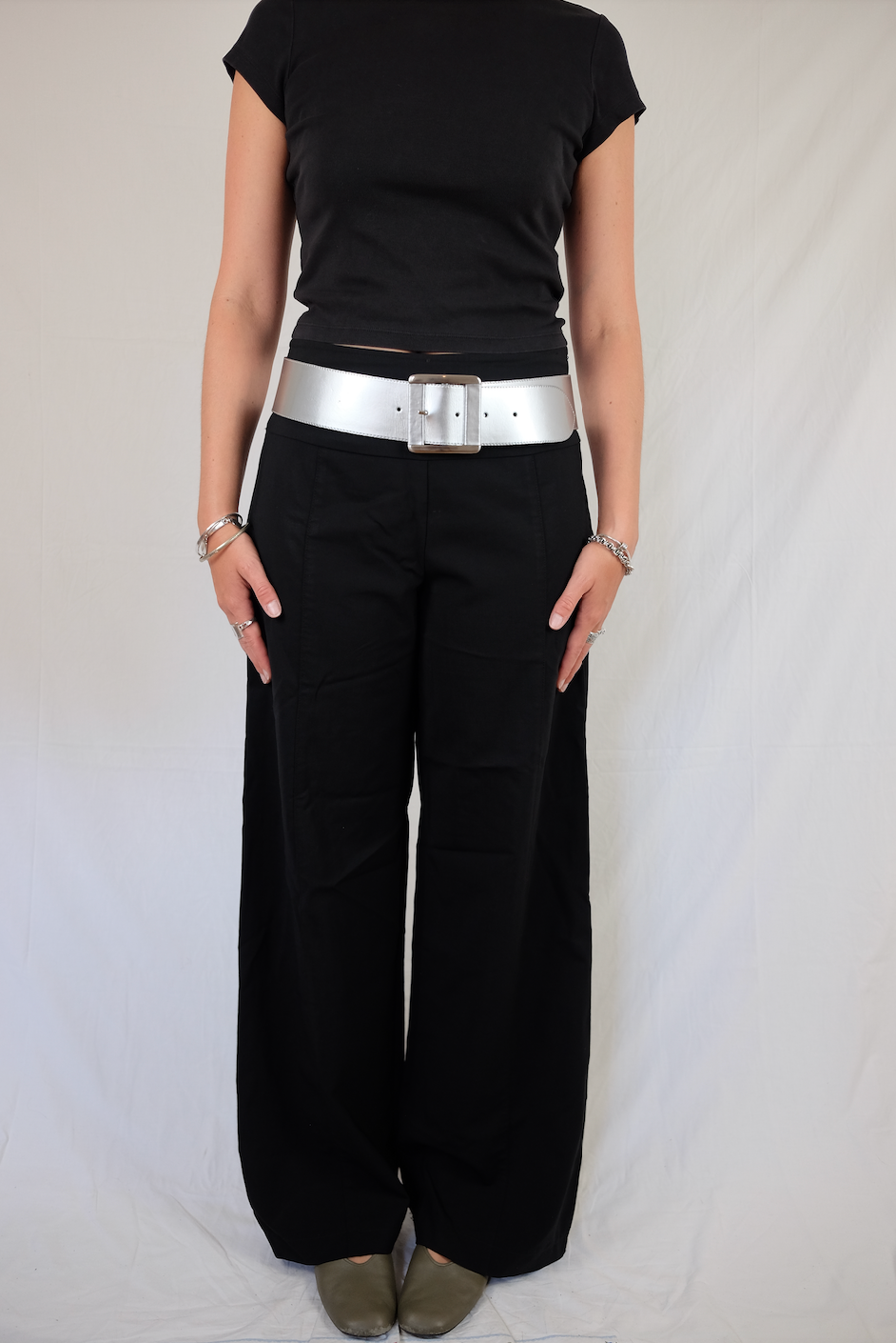 silver leather Bradbury belt
